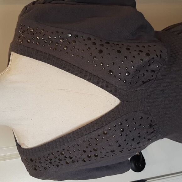 Dots Gray Midi Dress - Picture 2 of 9